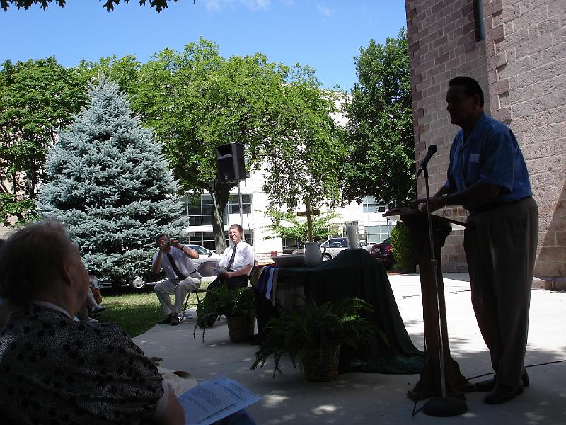 Outdoor worship 7